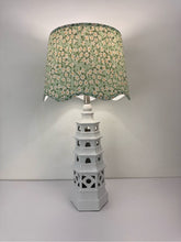 Load image into Gallery viewer, White Pagoda Lamp