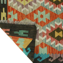 Load image into Gallery viewer, Geometric Kilim Rug