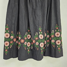 Load image into Gallery viewer, German Beer Maid Dress