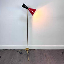 Load image into Gallery viewer, Modern Hourglass Lamp