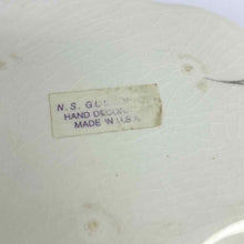 Load image into Gallery viewer, Hand Painted Cat Bowl