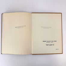 Load image into Gallery viewer, The Art of Wood Carving Book