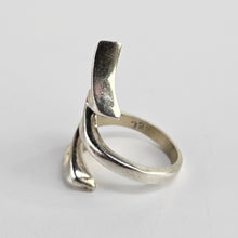 Load image into Gallery viewer, Lightning Bolt Statement Ring