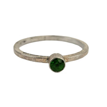 Load image into Gallery viewer, Chrome Diopside &amp; Sterling Ring