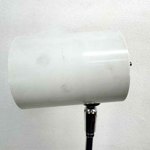 Load image into Gallery viewer, Modern Metal Floor Lamp