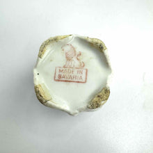 Load image into Gallery viewer, Floral Bovarian Toothpick Holder