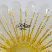Load image into Gallery viewer, Gold Daisy Flower Bowl