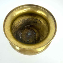 Load image into Gallery viewer, Brass Pedistal Dish
