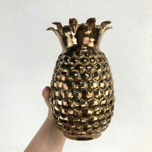 Load image into Gallery viewer, Brass Pineapple Vase