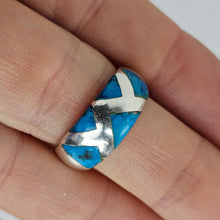Load image into Gallery viewer, Turquoise Inlay Sterling Ring