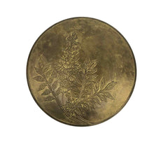 Load image into Gallery viewer, Round Brass Flowers Box