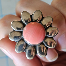 Load image into Gallery viewer, Flower Power Statement Ring