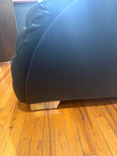 Load image into Gallery viewer, Modern Ergonomic Spa Chair