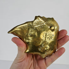 Load image into Gallery viewer, Brass Begonia Leaf Dish