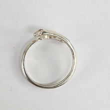 Load image into Gallery viewer, Diamond Cut Sterling Snake Ring