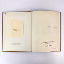 Load image into Gallery viewer, The Art of Wood Carving Book