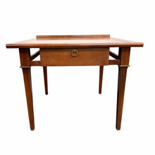 Load image into Gallery viewer, Modern End Table