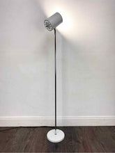 Load image into Gallery viewer, Modern Metal Floor Lamp