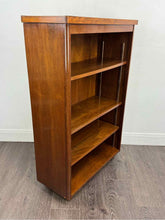 Load image into Gallery viewer, Modern Wooden Shelf