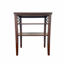 Load image into Gallery viewer, Walnut End Table