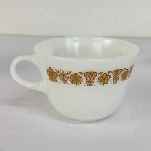 Load image into Gallery viewer, Pyrex Butterfly Gold Mugs