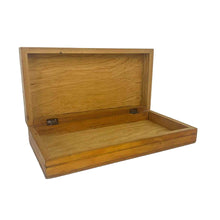 Load image into Gallery viewer, Wooden Chess Board Box