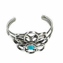 Load image into Gallery viewer, Vintage Turquiose Fower Cuff