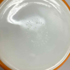 Pyrex Friendship Casserole Dish