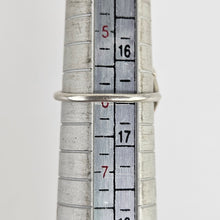 Load image into Gallery viewer, Sterling Silver Overlapping Ring