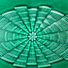 Load image into Gallery viewer, Green Majolica Basketweave Cake Stand