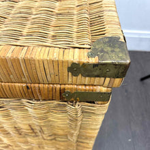 Load image into Gallery viewer, Vintage Trunk