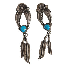 Load image into Gallery viewer, Sterling Feather Earrings