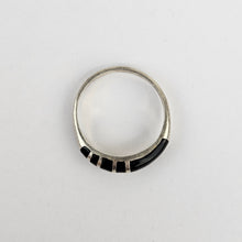 Load image into Gallery viewer, Minimal Onyx &amp; Sterling Ring