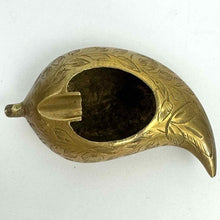 Load image into Gallery viewer, Etched Leaf Ashtray
