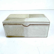 Load image into Gallery viewer, Handmade Ceramic Box