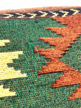 Load image into Gallery viewer, Kilim Style Pillows