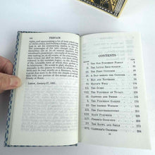 Load image into Gallery viewer, Pocket Classics Book