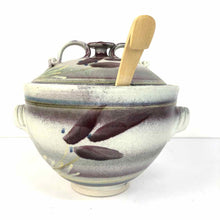 Load image into Gallery viewer, Studio Pottery Tureen