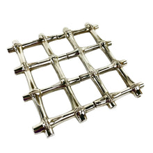Load image into Gallery viewer, Chrome Bamboo Extendable Trivet