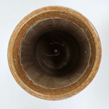 Load image into Gallery viewer, Textured Gainey Planter