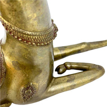 Load image into Gallery viewer, Large Sitting Brass Reindeer