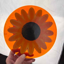 Load image into Gallery viewer, Sunflower Resin Trivet