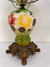 Load image into Gallery viewer, Glass Roses Hurricane Lamp