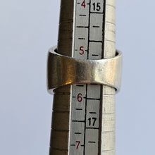 Load image into Gallery viewer, Onyx &amp; Sterling Ring