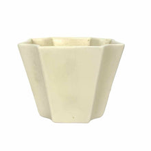Load image into Gallery viewer, Ivory Haeger Planter
