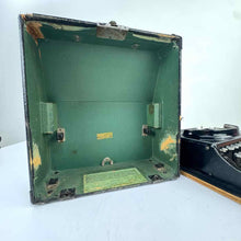 Load image into Gallery viewer, Woodstock Typewriter Sales Co. Typewriter