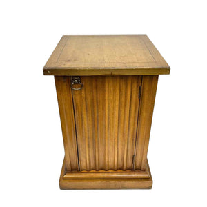 Column Storage Pedestal