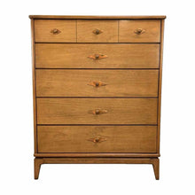 Load image into Gallery viewer, Broyhill Chest of Drawers