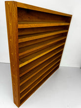 Load image into Gallery viewer, Oak Miniatures Display Shelf