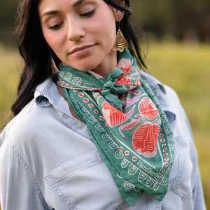 Oversized Winnie Bandana